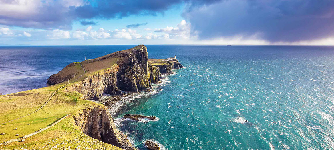 Visit the Isle of Skye and Neist Point Lighthouse with stunning sea views