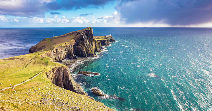 Visit the Isle of Skye and Neist Point Lighthouse with stunning sea views