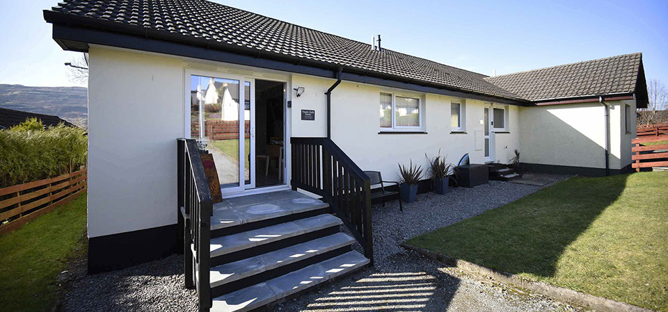 Our self catering apartment accommodation in Portree has a private entrance and private parking