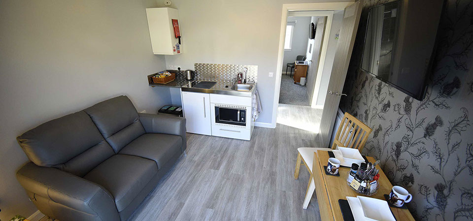 Thistle Dubh Dandy is a self catering accommodation in Portree with open plan design