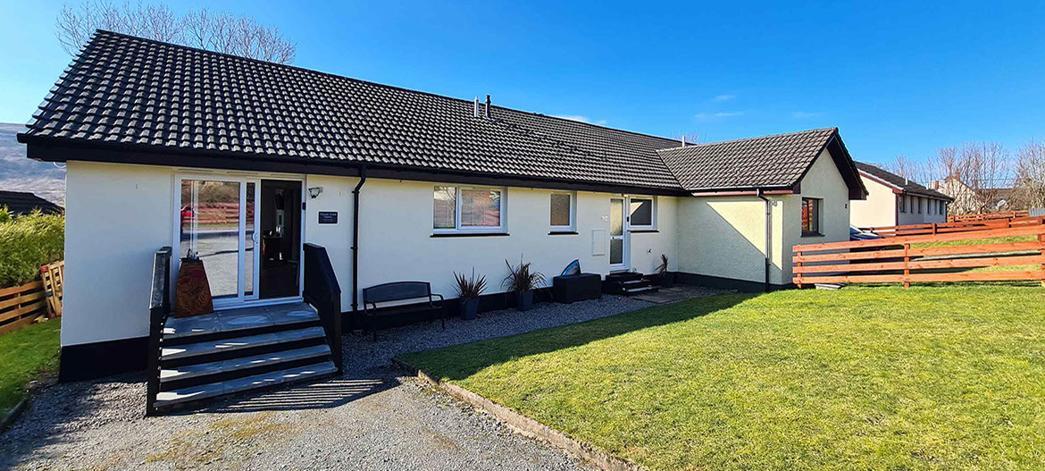 Thistle Dubh Dandy offers private secure parking to our guests in a quiet area