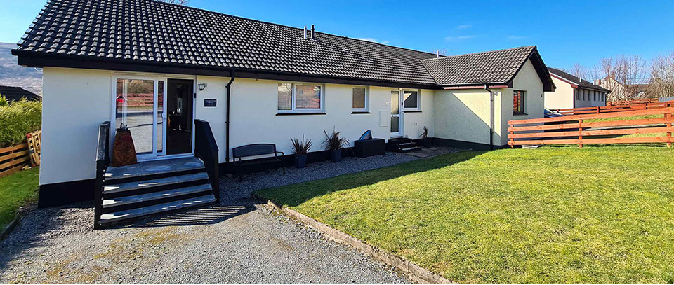 Thistle Dubh Dandy offers private secure parking to our guests in a quiet area